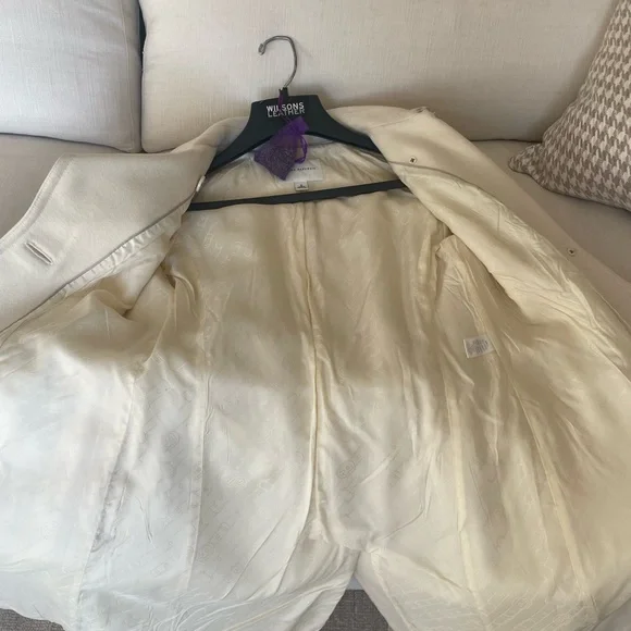 Banana Republic cream wool trench coat - Picture 8 of 10